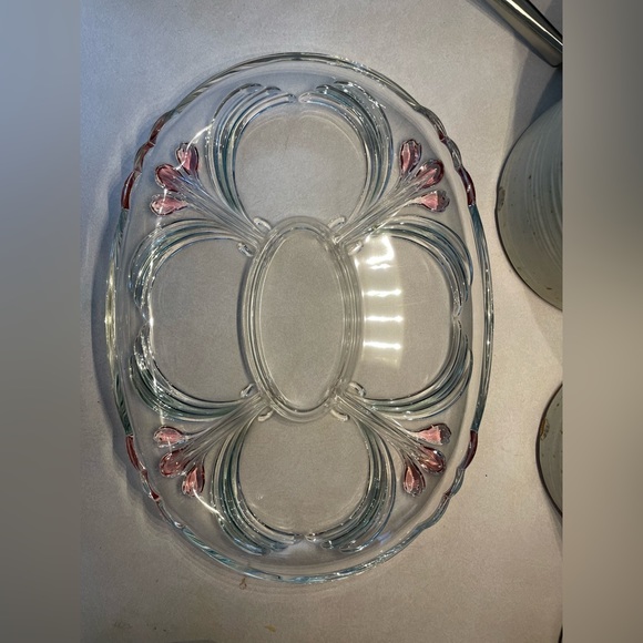 Vintage Mikasa Tivoli Pink Tulip
Glass Serving Dish Walther Crystal
Compartment - Picture 4 of 4
